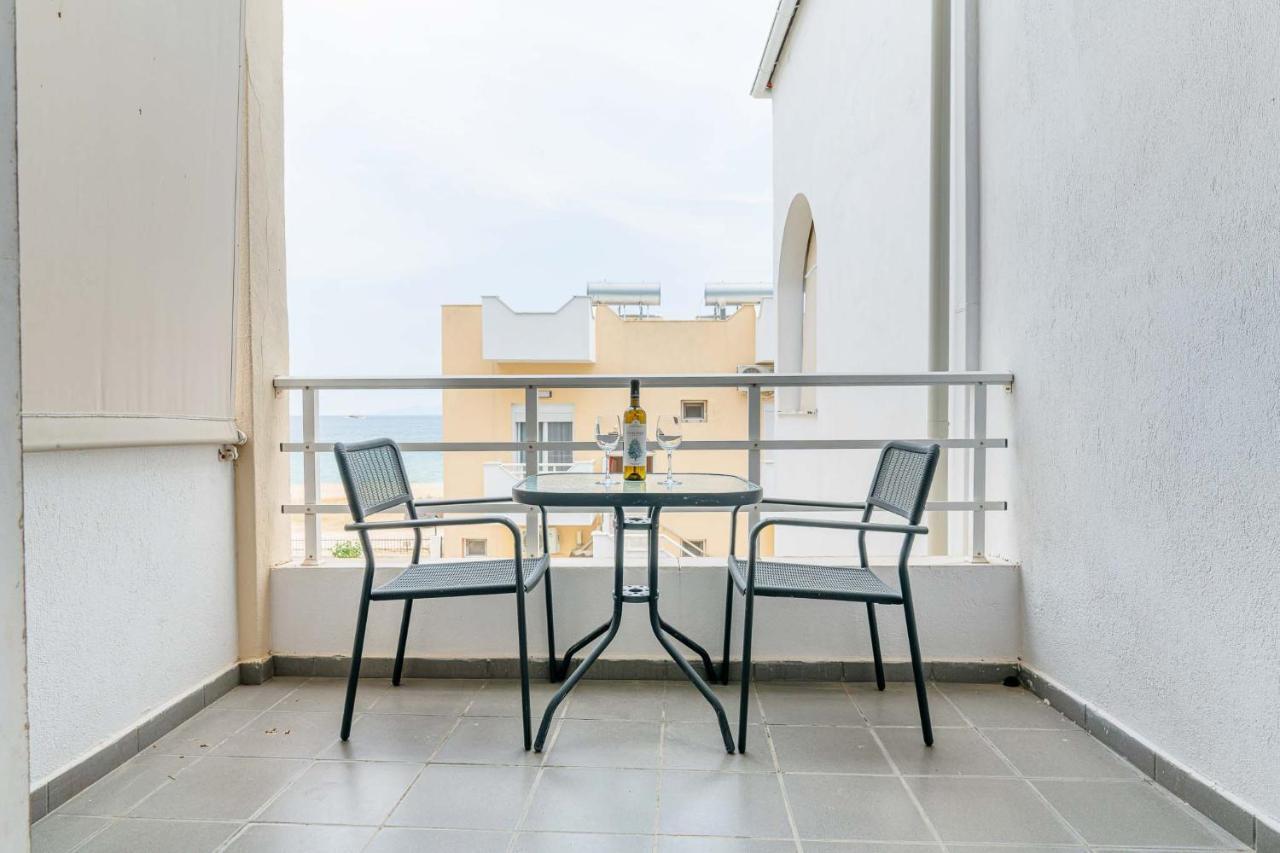 Marinis Boutique Rooms Nea Iraklitsa Zewnętrze zdjęcie