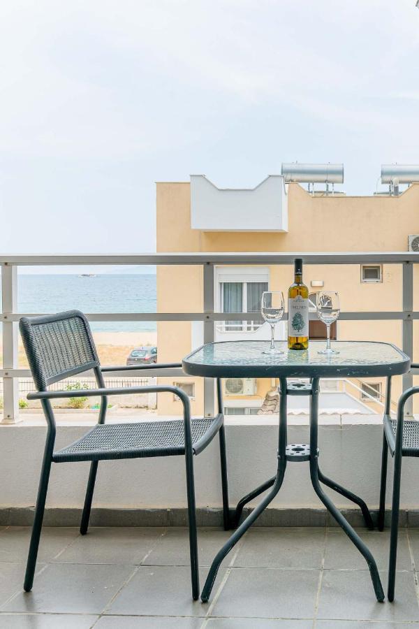 Marinis Boutique Rooms Nea Iraklitsa Zewnętrze zdjęcie