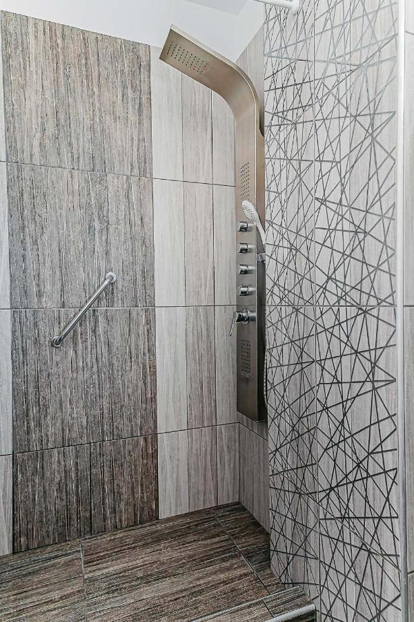 Marinis Boutique Rooms Nea Iraklitsa Zewnętrze zdjęcie