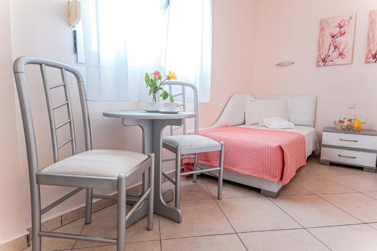 Marinis Boutique Rooms Nea Iraklitsa Zewnętrze zdjęcie