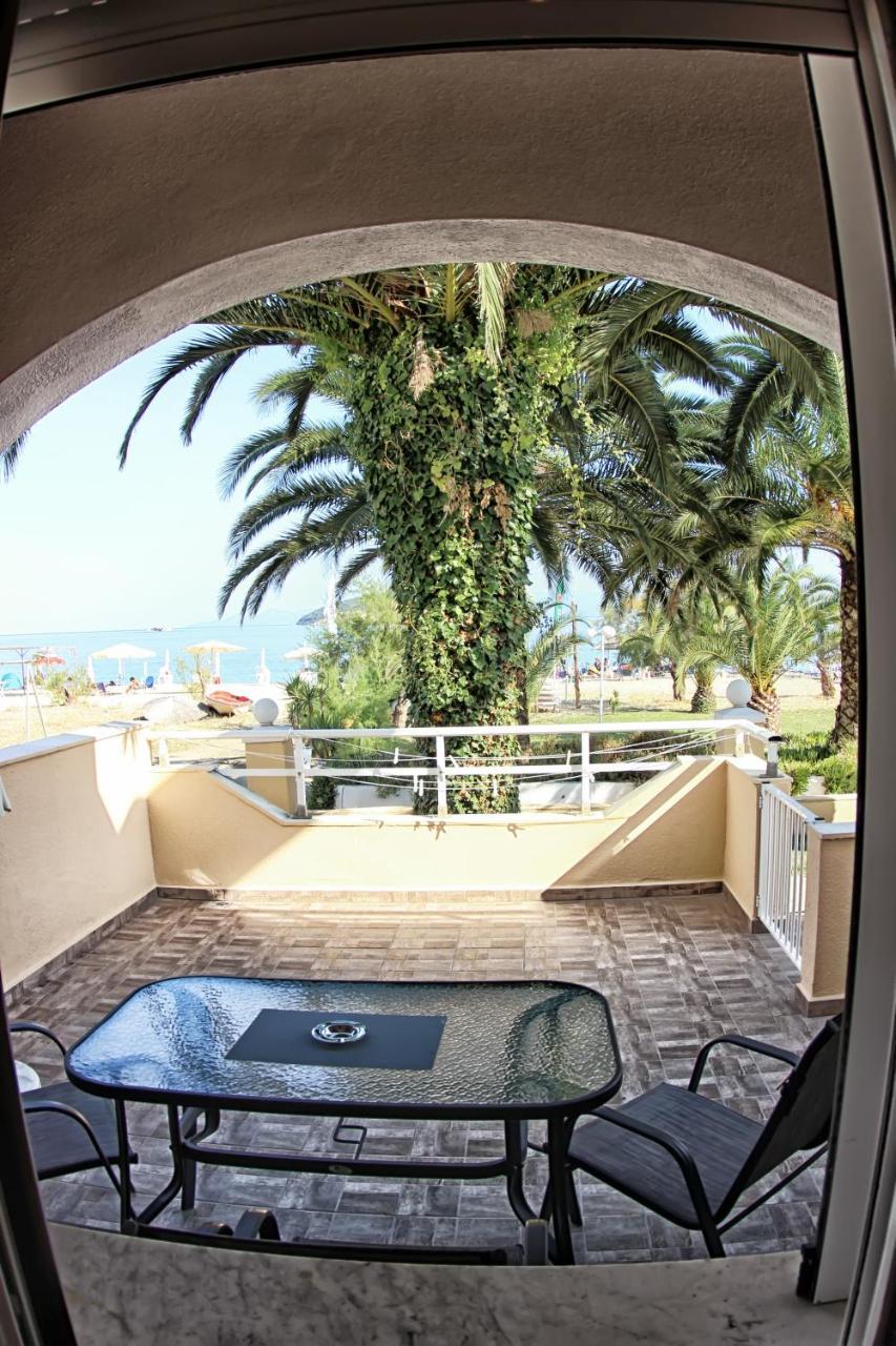 Marinis Boutique Rooms Nea Iraklitsa Zewnętrze zdjęcie