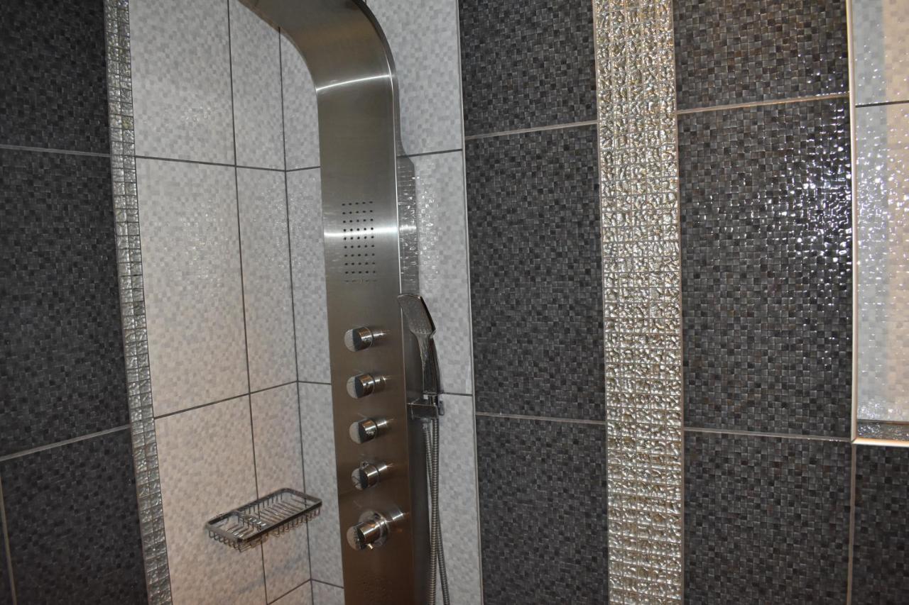 Marinis Boutique Rooms Nea Iraklitsa Zewnętrze zdjęcie